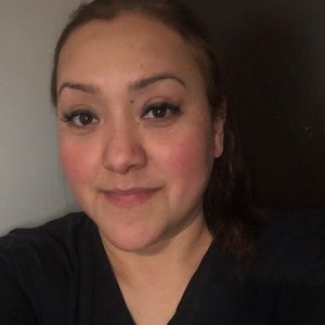 Meet your Posher, Raquel